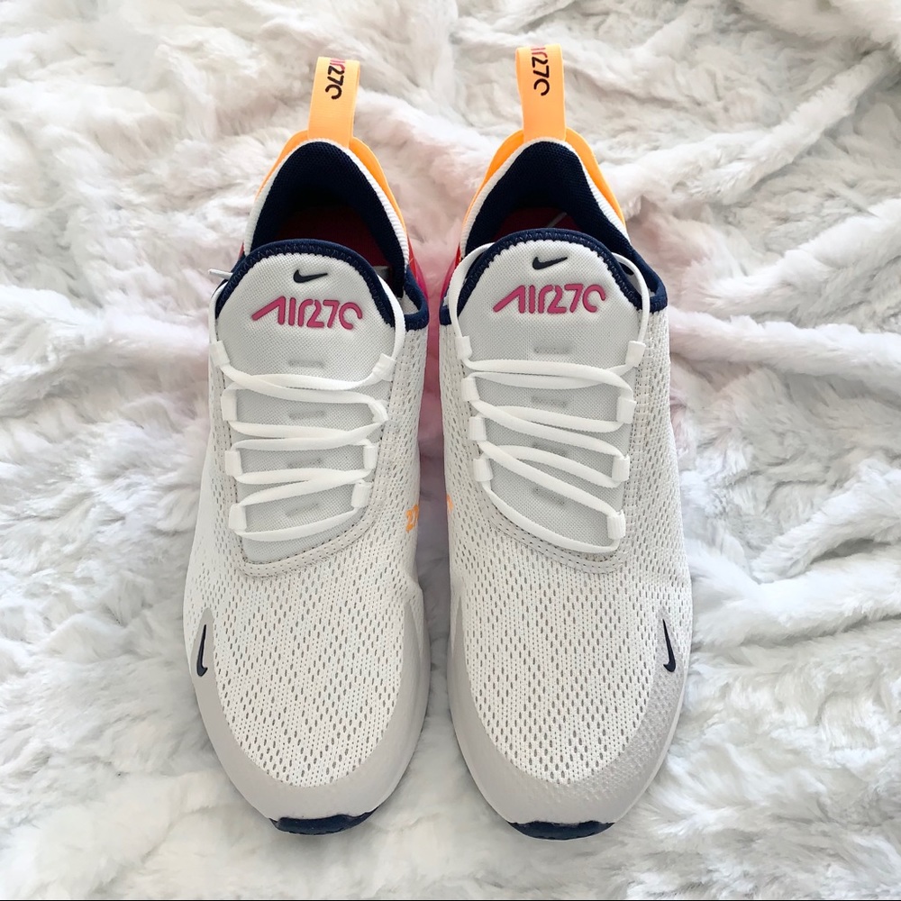 Nike Air Max 270 - Picture 5 of 7
